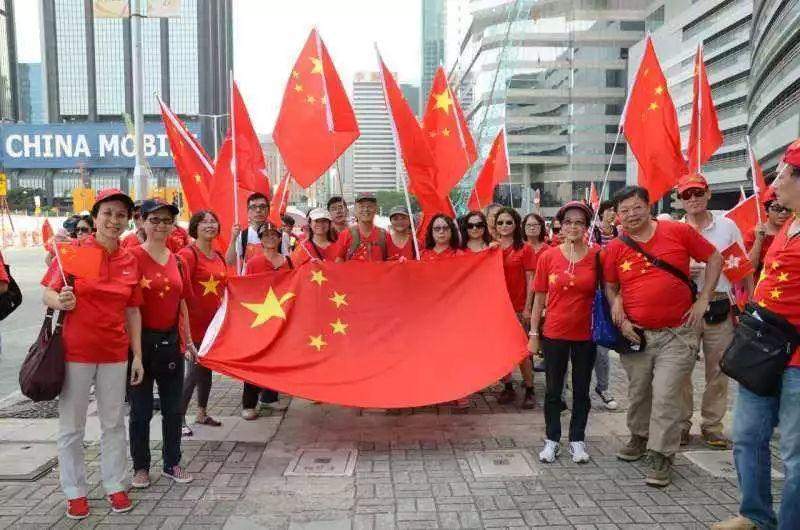 逃离荒凉的地方