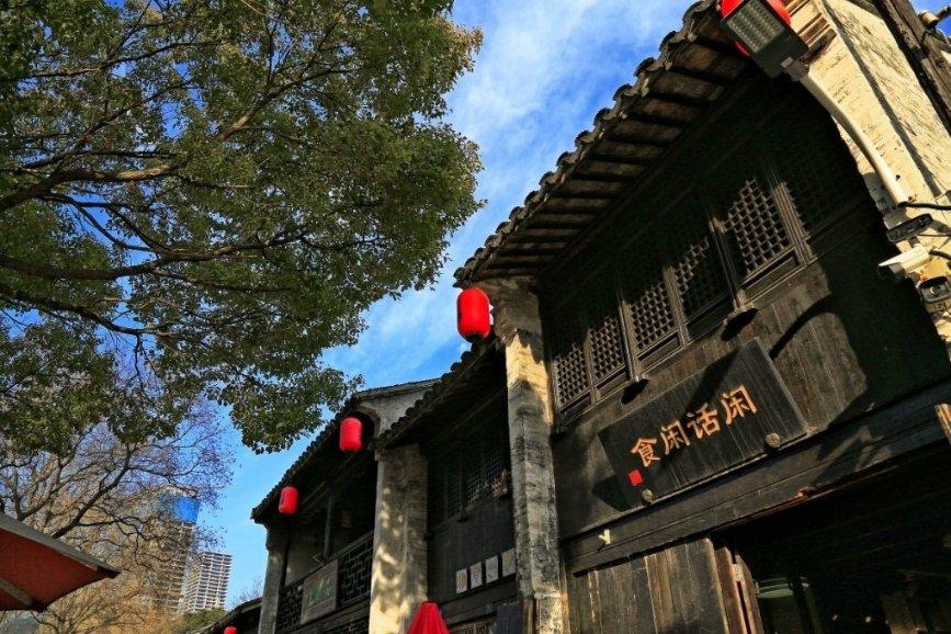 小萝莉泰国度假
